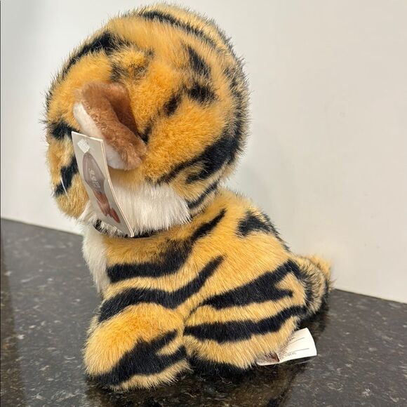 Gund Tiger Cub Plush 10" 1982 Stuffed Animal Toy - Picture 3 of 13